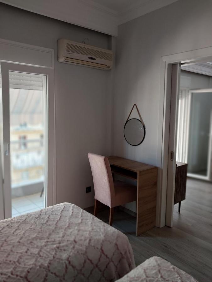 Anibo Studios And Apartments Zero Point 46 Thessaloníki Luaran gambar